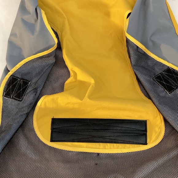 Dog hooded Rain coat L/Xl - Picture 4 of 12